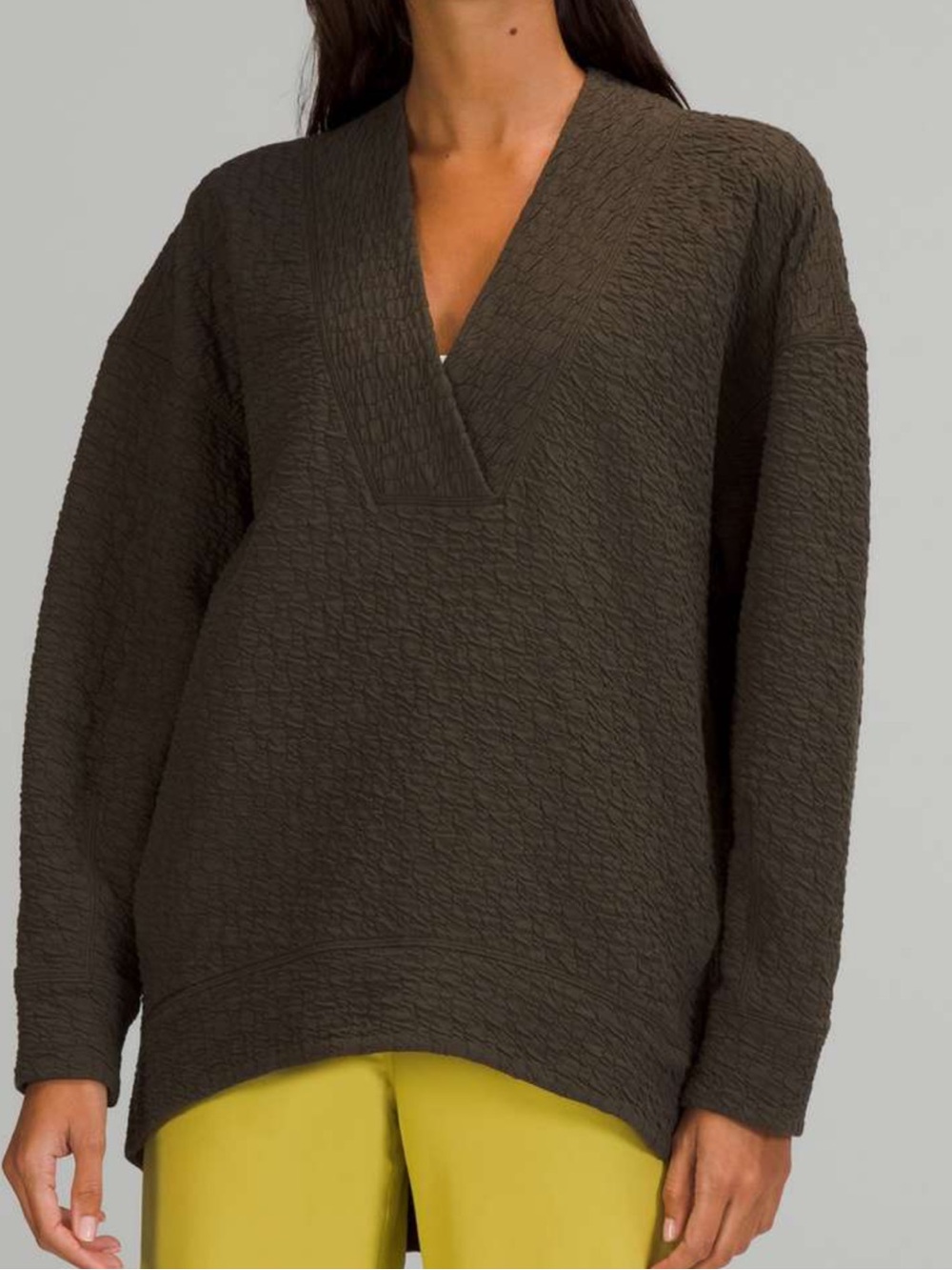 Lululemon Rippled V-Neck Pullover - Picture 2 of 13